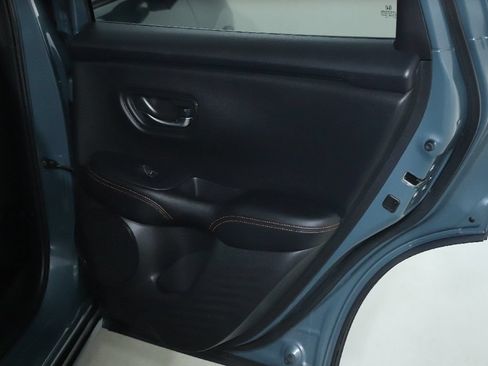Used 2023 Honda HR-V Sport image 32