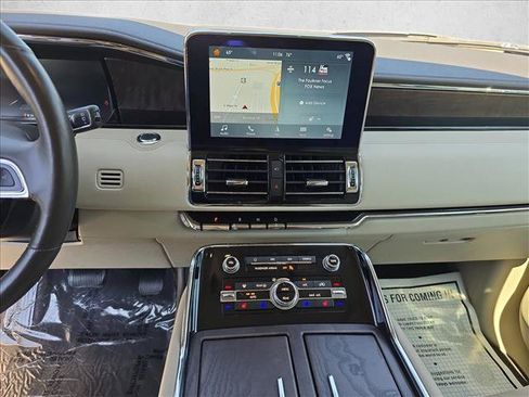 Used 2019 Lincoln Navigator Reserve w/ Cargo Package AWD/4WD image 21