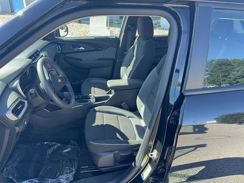 Certified 2023 Chevrolet TrailBlazer LS FWD image 10