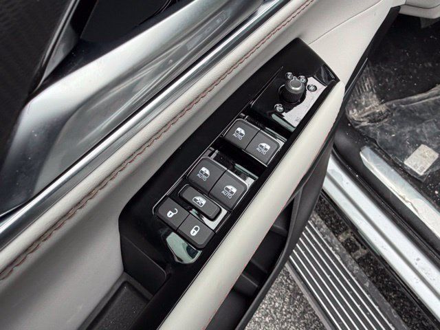 New 2026 Jeep Grand Wagoneer Summit AWD/4WD image 13