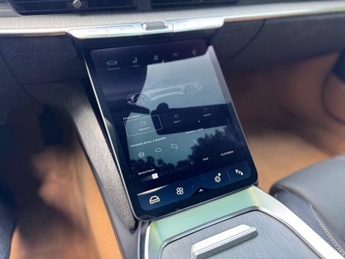 Used 2022 Lucid Air Grand Touring AWD/4WD image 18