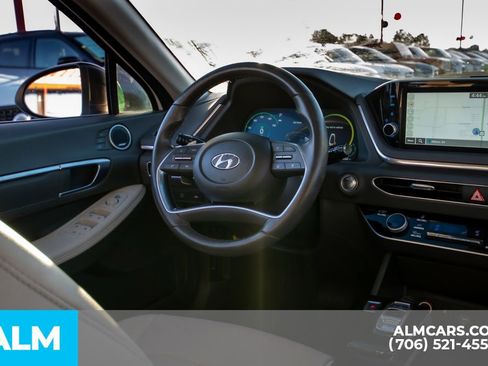 Used 2023 Hyundai Sonata Limited image 16