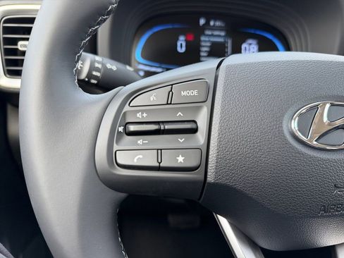 New 2026 Hyundai Venue SEL FWD image 20