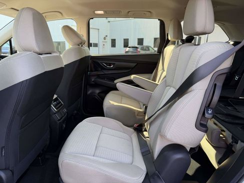 Used 2025 Subaru Ascent Premium AWD/4WD image 9