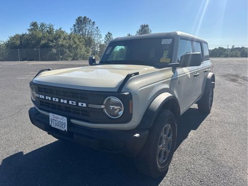 Certified 2025 Ford Bronco Big Bend AWD/4WD image 1