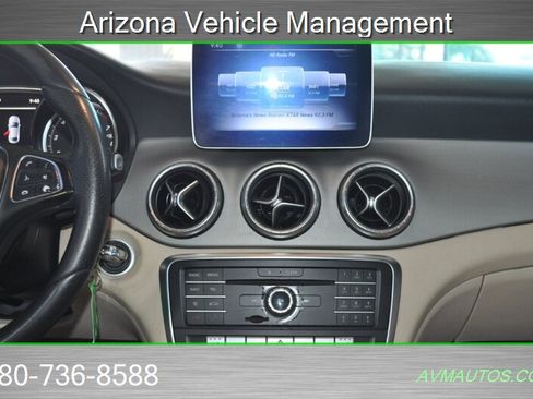 Used 2018 Mercedes-Benz CLA 250 image 26