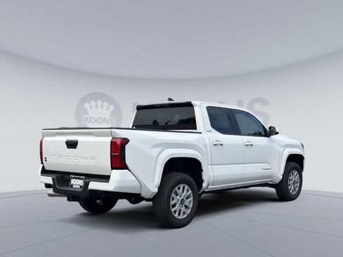 New 2026 Toyota Tacoma SR5 RWD image 4