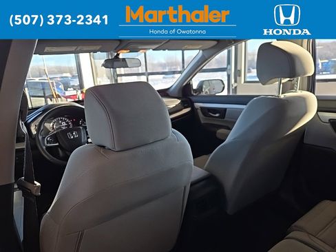 Used 2018 Honda CR-V LX image 14
