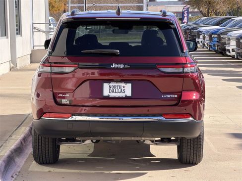 New 2025 Jeep Grand Cherokee Limited image 6