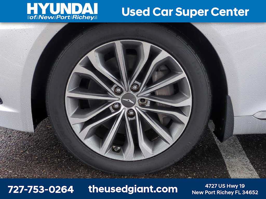 Used 2017 Genesis G80 3.8 w/ Option Group 03 RWD image 10