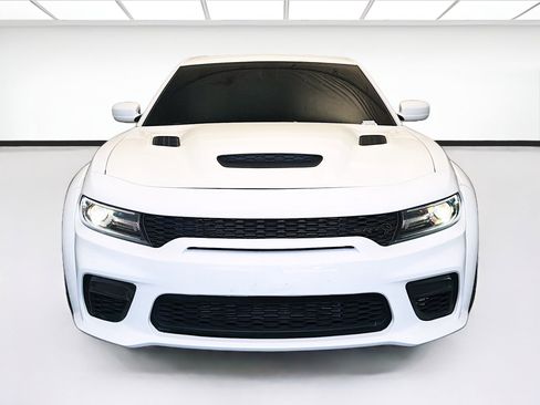 Used 2021 Dodge Charger SRT Hellcat image 2