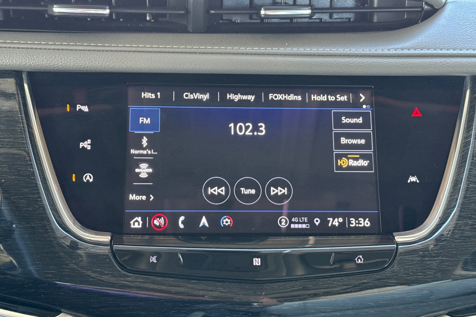 Used 2021 Cadillac XT6 Premium Luxury AWD/4WD image 30