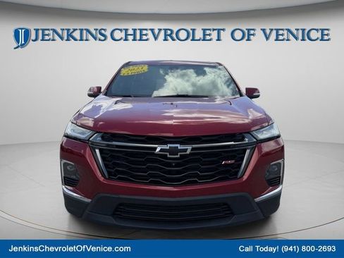 Used 2023 Chevrolet Traverse RS FWD image 12