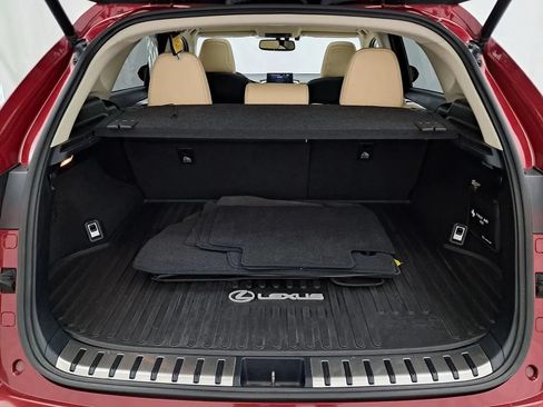 Used 2016 Lexus NX 300h AWD w/ Luxury Package image 36