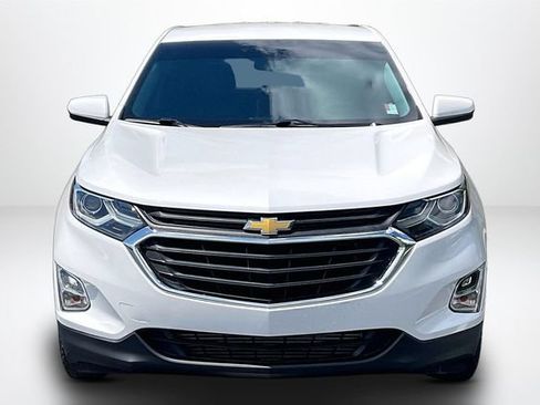 Used 2019 Chevrolet Equinox LT FWD image 3