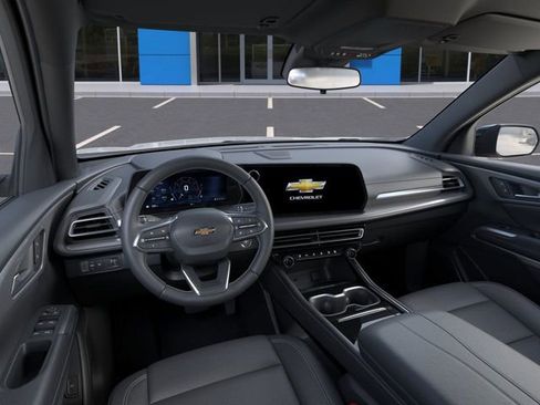 New 2026 Chevrolet Traverse LT w/ Midnight/Sport Edition FWD image 15