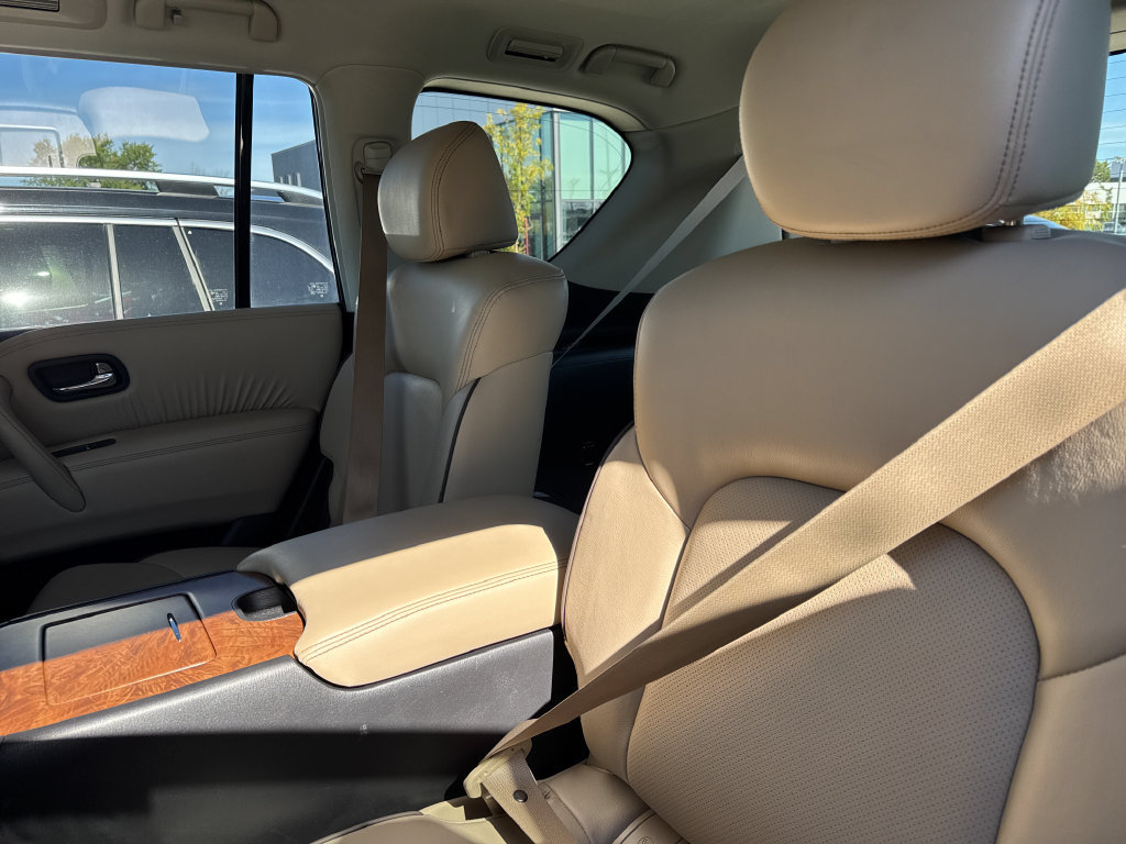 Used 2023 Nissan Armada SL w/ Captain's Chairs Package AWD/4WD image 20