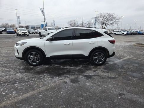 Certified 2025 Ford Escape ST-Line w/ Tech Pack #1 image 11