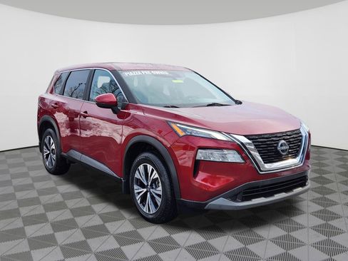 Used 2023 Nissan Rogue SV image 1
