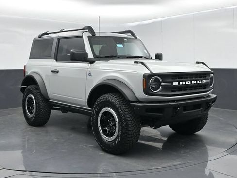 Certified 2021 Ford Bronco Black Diamond w/ Sasquatch Package AWD/4WD image 1