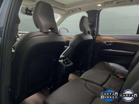 Used 2025 Volvo XC90 B6 Plus image 19