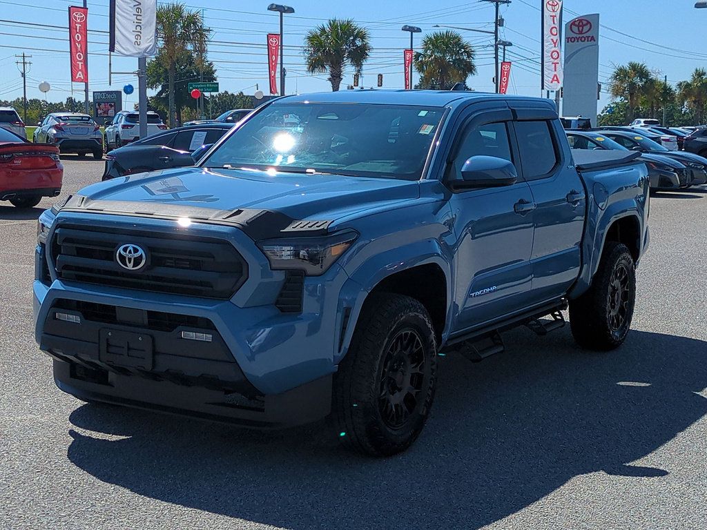 Certified 2026 Toyota Tacoma SR5 AWD/4WD image 7