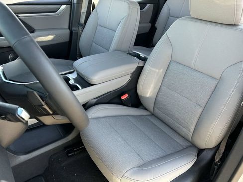 New 2026 GMC Acadia Elevation AWD/4WD image 19