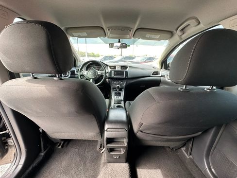 Used 2019 Nissan Sentra SV FWD image 15