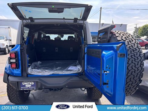 Used 2024 Ford Bronco Raptor AWD/4WD image 8