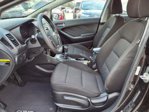 Used 2016 Kia Forte LX image 16