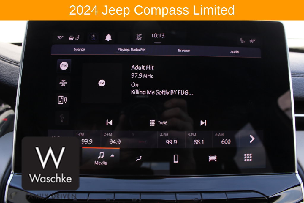 Used 2024 Jeep Compass Limited AWD/4WD image 45