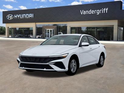 New 2026 Hyundai Elantra SE