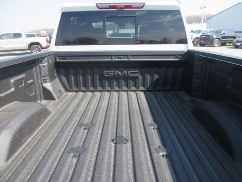 New 2026 GMC Sierra 2500 Denali w/ Denali Reserve Package AWD/4WD image 7