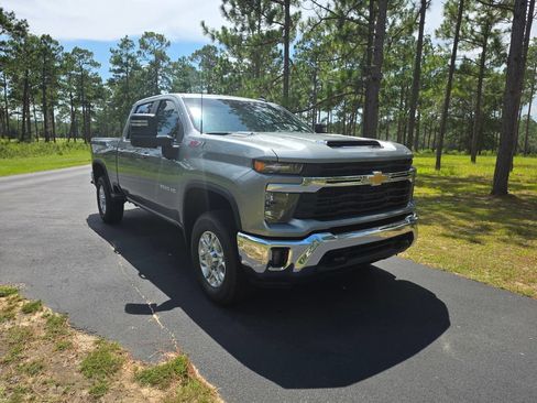 New 2026 Chevrolet Silverado 2500 LT AWD/4WD image 6