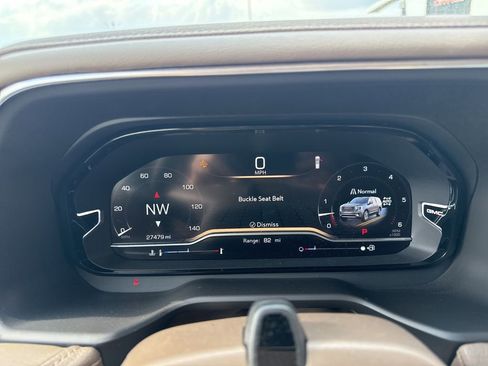 Used 2023 GMC Yukon Denali w/ Denali Reserve Package image 28