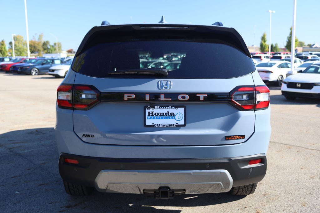 New 2026 Honda Pilot TrailSport image 5