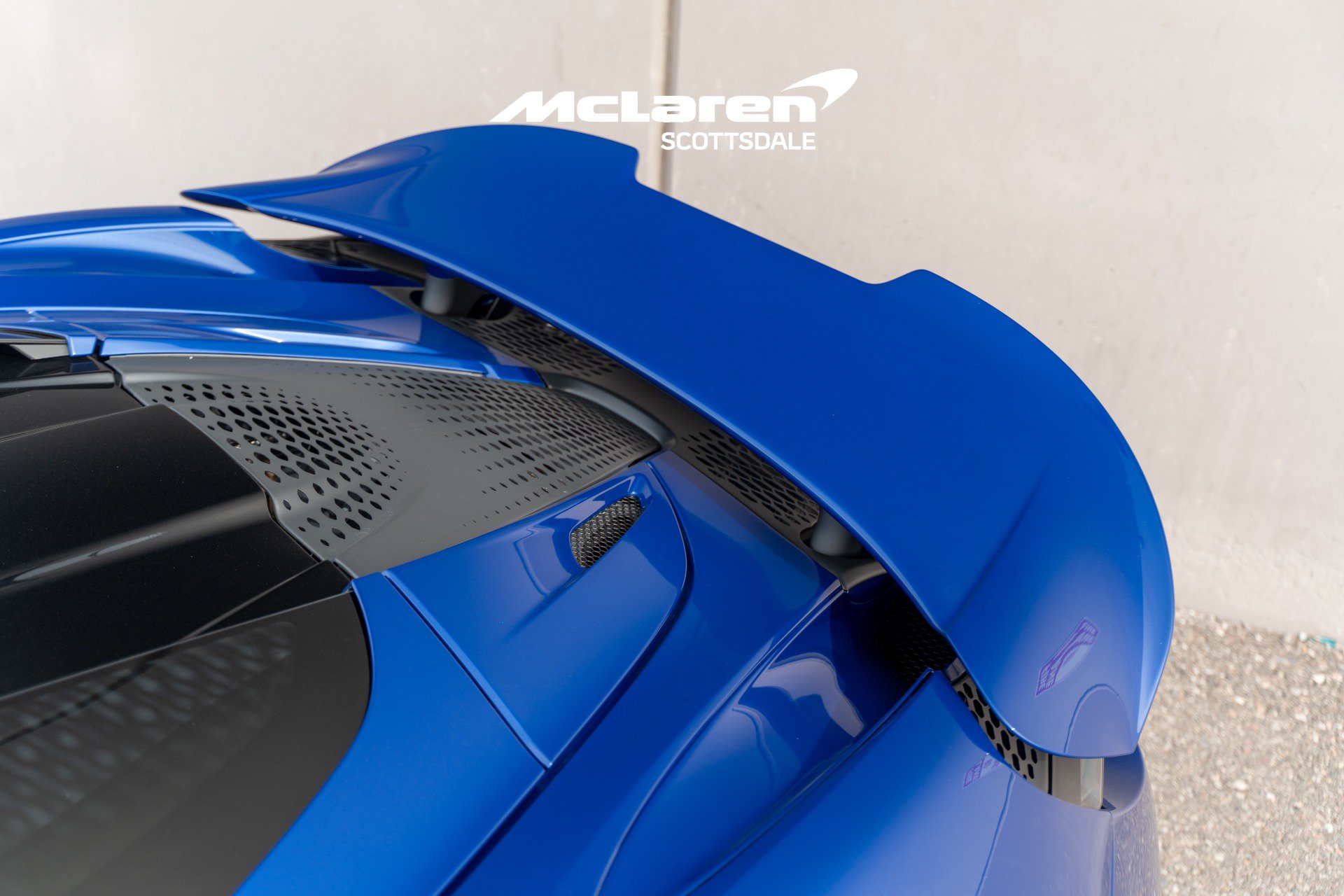 Used 2024 McLaren 750S Spider RWD image 22