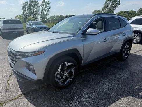 Used 2022 Hyundai Tucson Limited AWD/4WD image 1