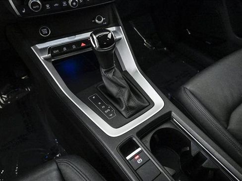 Used 2022 Audi Q3 2.0T Premium Plus image 12