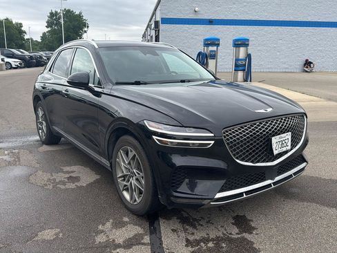 Used 2025 Genesis GV70 2.5T AWD/4WD image 7