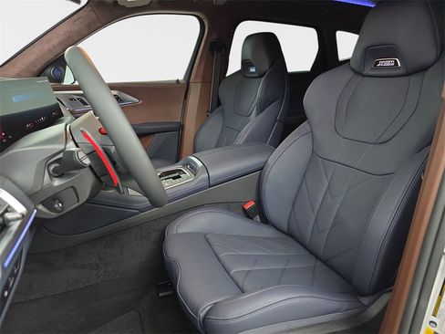 New 2026 BMW XM Label Red image 15