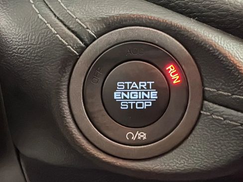 Used 2022 Dodge Durango GT image 23