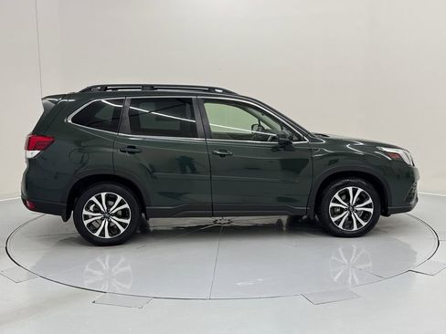 Certified 2022 Subaru Forester Limited AWD/4WD image 6