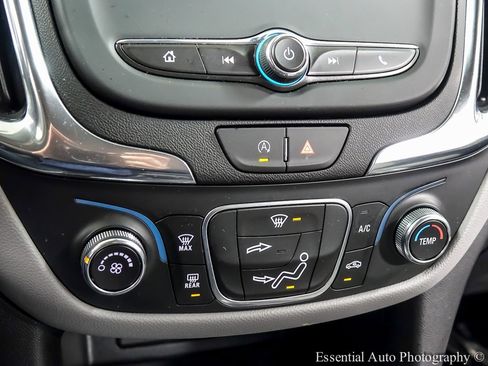 Used 2024 Chevrolet Equinox LS w/ LS Convenience Package image 16