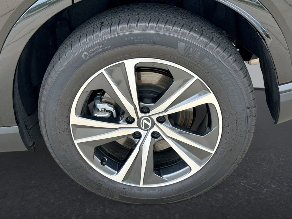 Used 2026 Lexus RX 350 Premium w/ Convenience Package FWD image 31