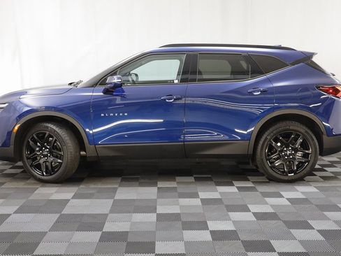 Used 2022 Chevrolet Blazer LT w/ LPO, Black Grille Bar Package image 4