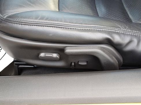 Used 2008 Chevrolet Corvette Coupe w/ Preferred Equipment Group image 16