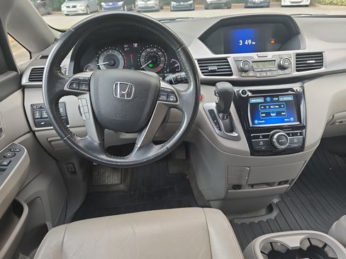 Used 2016 Honda Odyssey EX-L image 14