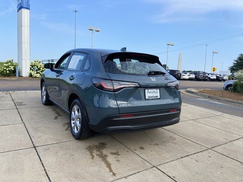 Used 2024 Honda HR-V LX image 9