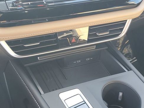 New 2026 Volkswagen Atlas Cross Sport SE FWD image 24